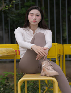 人喾交性专区免费看